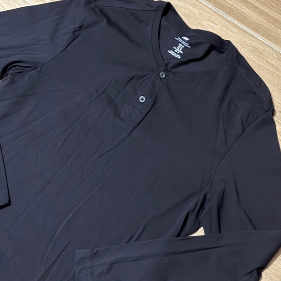 H&M Black Long Sleeve Henley Style - Picture 2 of 2